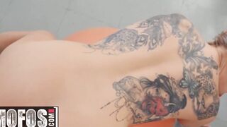 MOFOS - Yoga Amateur Marica Chanelle sucks point of see Bimbo two