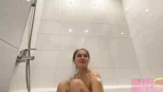 STEPFATHER AND STEP-DAUGHTER ALONE INTO THE RESTROOM