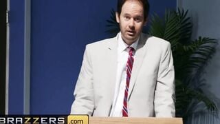 Brazzers - Huge Tit curvy school sluts Sofi Ryan gets nailed! in class