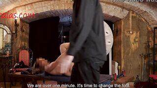 Virgin 18 Yo Receives Rubs on Her Butt