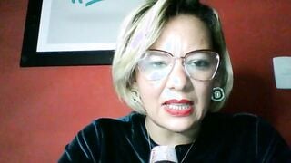 63 - BANGED MY step SISTER - MY step SURPRISED ME - @LOLAHISTORIA - E-MAIL LOLACONTOSEHISTORIAS@GMAIL.COM
