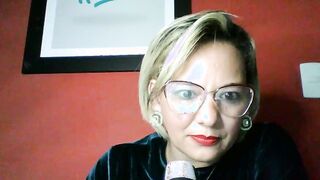 63 - BANGED MY step SISTER - MY step SURPRISED ME - @LOLAHISTORIA - E-MAIL LOLACONTOSEHISTORIAS@GMAIL.COM