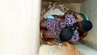 CAMERA caught beautifull women boned with her security guard