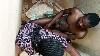 CAMERA caught beautifull women boned with her security guard