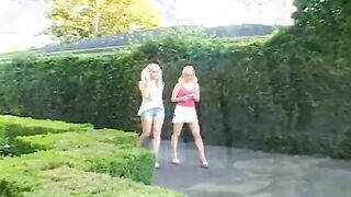 2 Cutie amateur blondes got fuked by a huge rough african dick