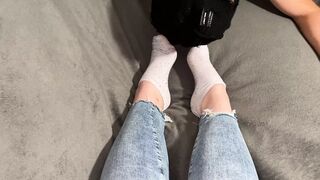 Sub made to lick and sniff Hottie foot and get cum kicked out his nuts