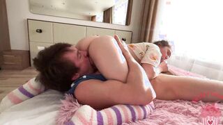 STEPSISTER WAS SURPRISED TO FEEL BOMBSHELL SPERM INTO HER VAGINA