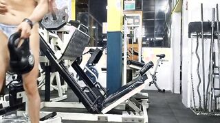 LUSTY BOOTY TRAINING OF THE MUSCULAR milf HOTTIE
