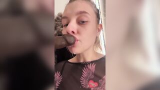 Oral Sex inside the changing room. Jucielussie