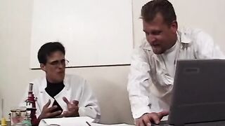 Coed cheerleader fucks on video for first time