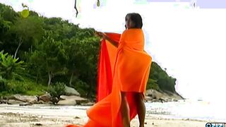 Anal sex on the beach between a goddess dark haired cougar and a pretty vulgar dude