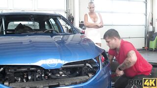 Rim4k. Lady Comes To Tired Pal And Helps Him To Relax