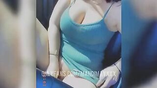 Milf fucks her twat inside drive thru