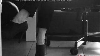 Female Domination Wifey gets her Shoes and Toes licked - Girlfriend Kym