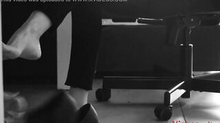Female Domination Wifey gets her Shoes and Toes licked - Girlfriend Kym