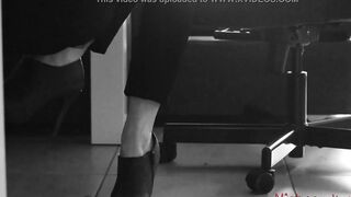 Female Domination Wifey gets her Shoes and Toes licked - Girlfriend Kym