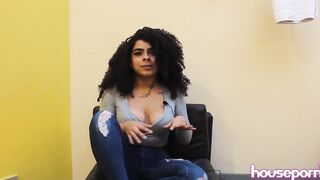 casting primera parte/ chica mexicana en casting