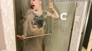 Shower sex with alt enby Ravenna Hex
