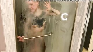 Shower sex with alt enby Ravenna Hex