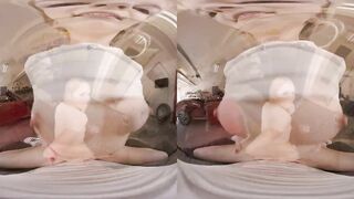 Vr Bangers Celebrating Fathers's Day With Slim Blonde Lily Vr Free Porn