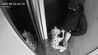 Concealed camera - wifey blown the postman while hubby inside the next door. Euro traditions.