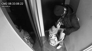 Concealed camera - wifey blown the postman while hubby inside the next door. Euro traditions.
