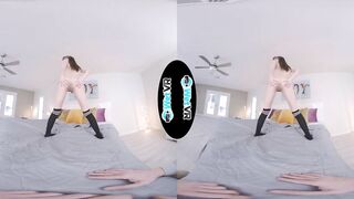 WETVR Tight Pink Twat Lips Wraps Around Long Dick Inside VR
