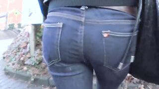 Super Sexy German blonde gets a toy deep into her pink twat