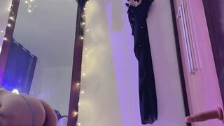 Rides a toy blowing my boyfriends dick - complete on homemades