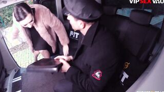 Sarah Highlight Lets Chauffer Plowed Her Ukrainian Performer Vagina Inside Backseat - BANGED! INTO TRAFFIC