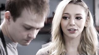 Blonde Bombshell Sucks Off Her Bf and Getting Banged! at