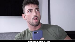 Sweet Blondie Mona Blue Needs TikTok Reputation And Knows How
