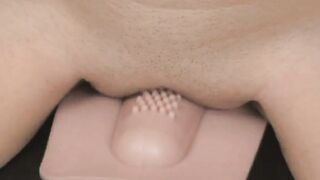Roxie is a Hot teenagers who fucks herself with sex dildos