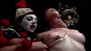 Dream bimbos fingering clown instead of fucking my penis