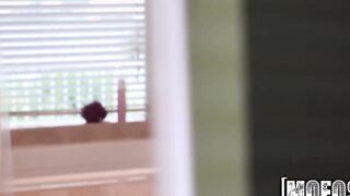 Mofos - Ivy Stone - Spinner Watched in Toilet