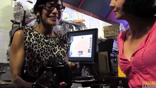 Lesbo photographer seduced a young women in having sex with her