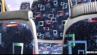 BLONDE 19 YEAR OLD CAUGHT ON FILM FUCKING ON PUBLIC BUS