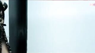 Desi Kamwali Bai Ko Makan Malik ne Khub ghapa Ghap Choda Hindi Audio