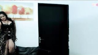 Desi Kamwali Bai Ko Makan Malik ne Khub ghapa Ghap Choda Hindi Audio