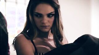 Dancer Hottie screwed by stepdad