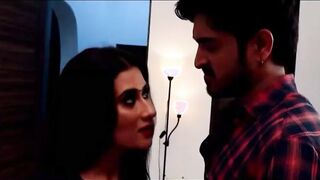Pati ke jane bad Bhabhi ko devar ne choda