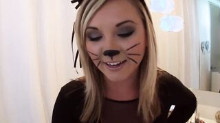 Mofos- Addison is one sexy snatch cat
