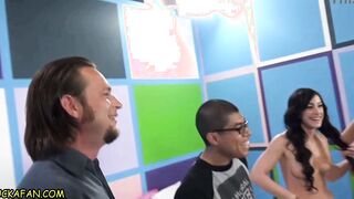 Banged! A Fan – Oscar Doubles His Body Count w Cheating sexy Wives Jennifer White & Brianna Brooks