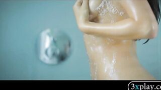 Goddess goddess Lauren Crist solo inside the shower