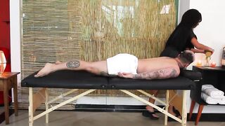 Strokes Brazil - Hispanic Babi offer a complete rubs on tattoo guys | Babi Fantini and Matheus Castro