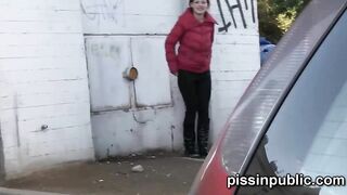 Look at the weird spots to urinate these girls found into the city