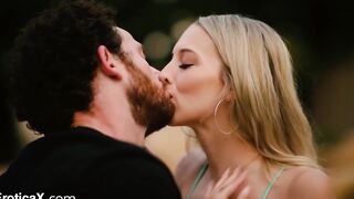 Lily Larimar & Montana Ridge Enjoy Intimate & Hard Sex Session!