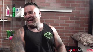 Big Titted tattooed up bombshell Amber Luke is inside the shop for a new tattoo