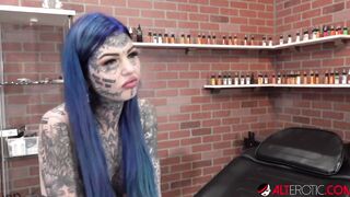Big Titted tattooed up bombshell Amber Luke is inside the shop for a new tattoo