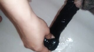 Pregnant solo squirting